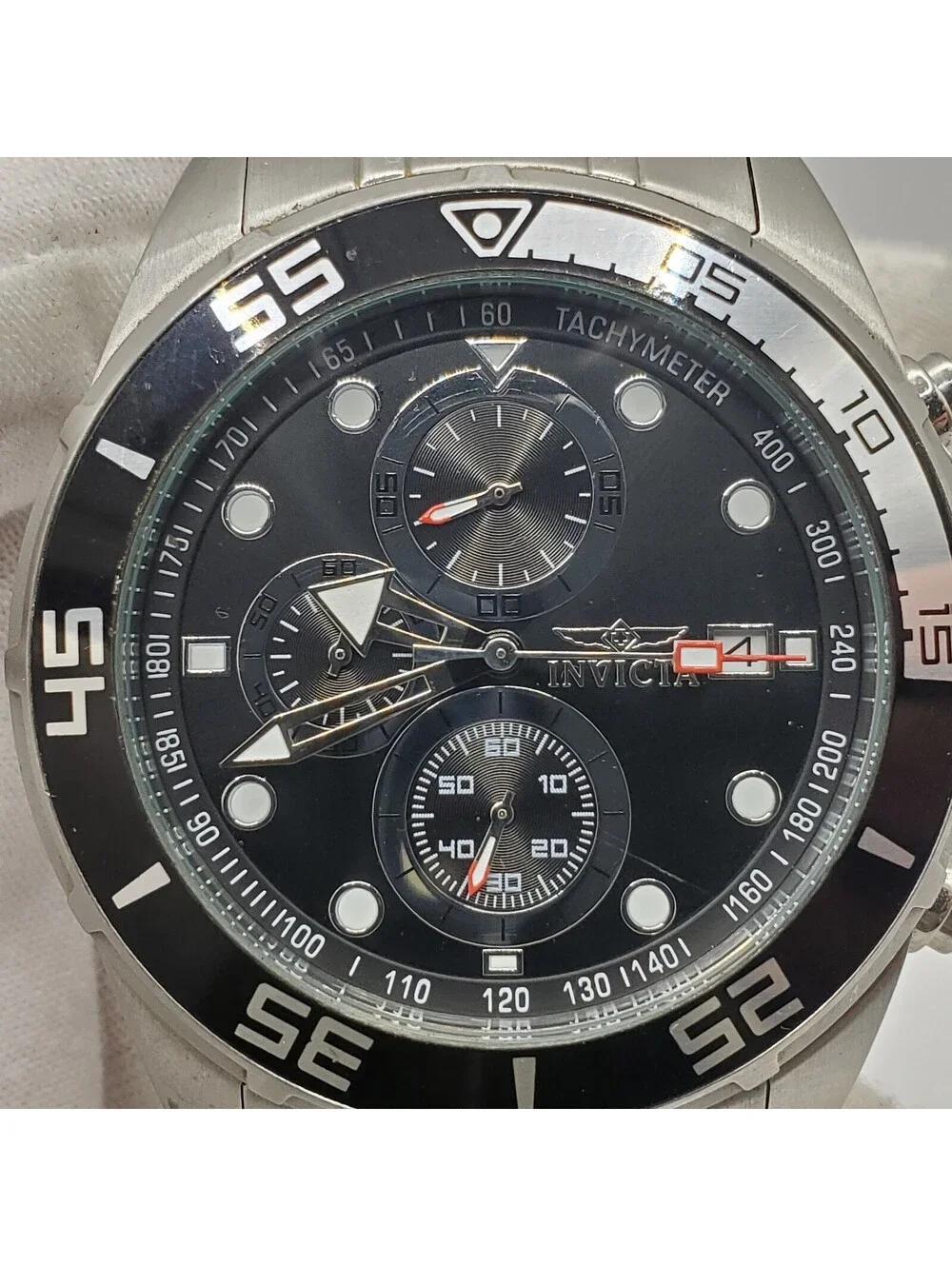 Invicta Chronograph 17012 Mens Watch 42mm Rotating Bezel New Battery